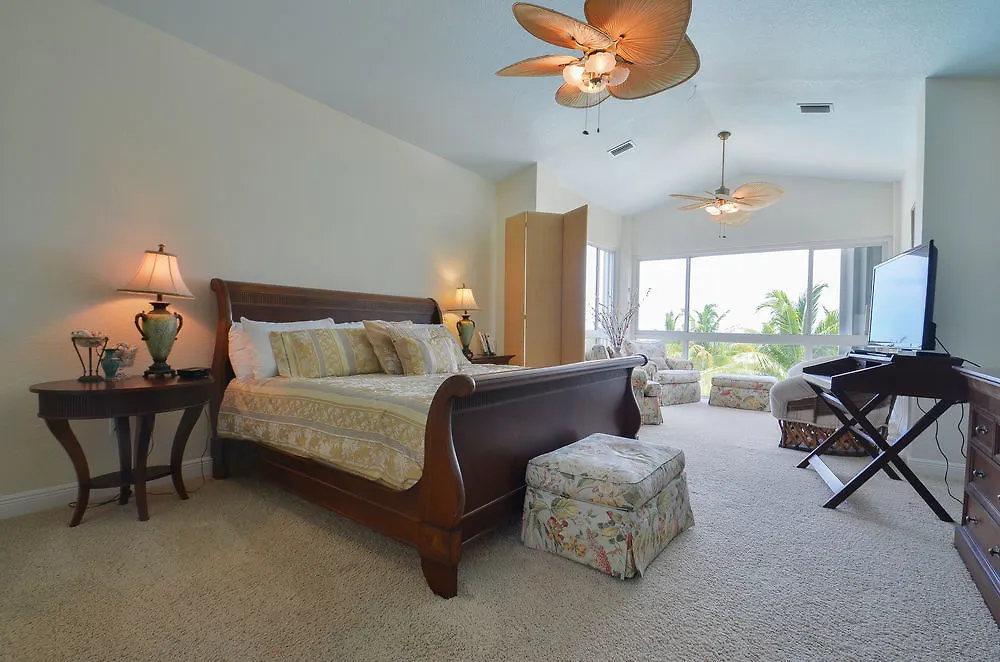 Mariner's Club 3* Key Largo