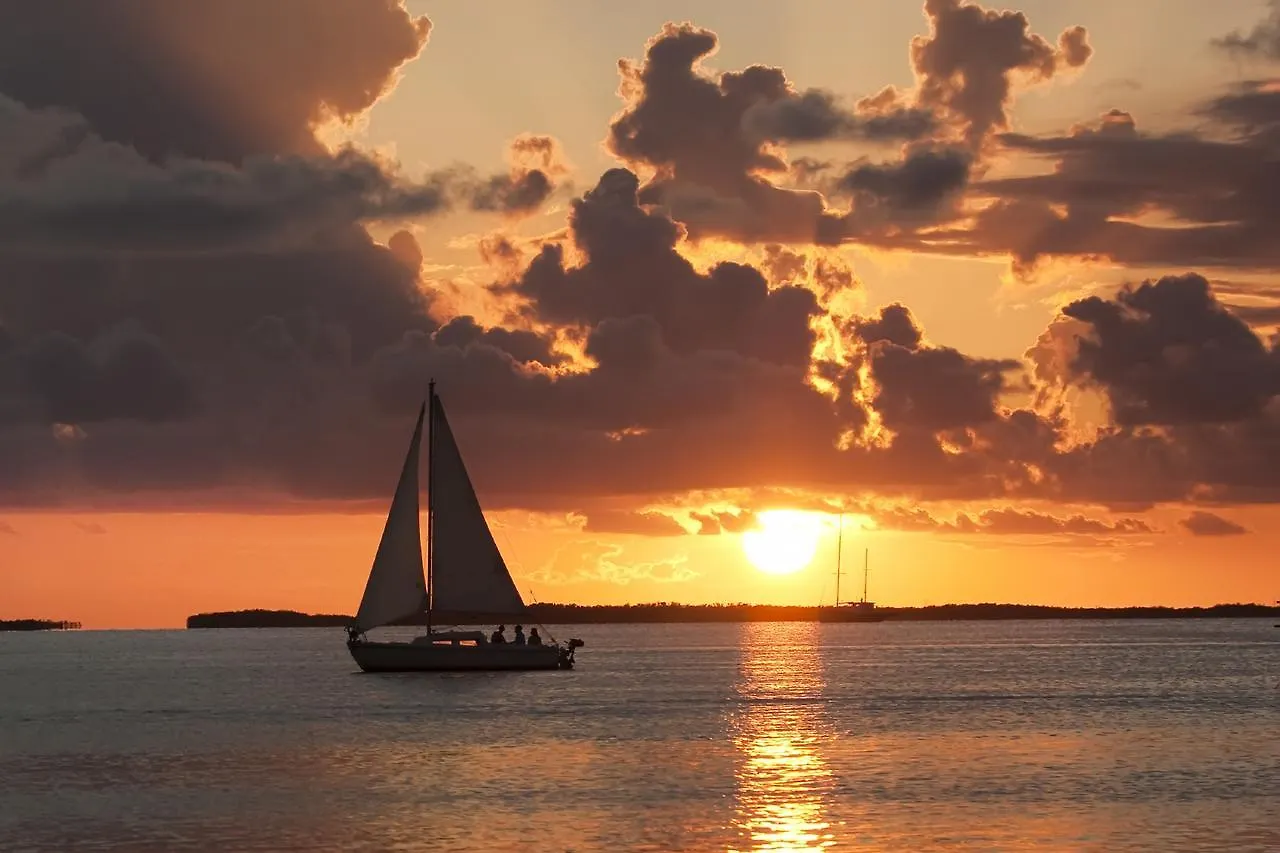 Key Largo Cottages Resort 2*