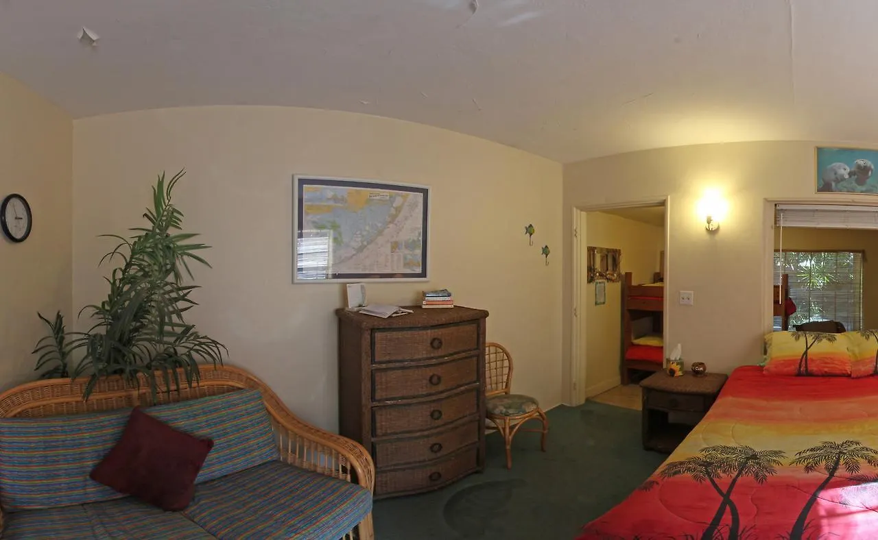Key Largo Cottages