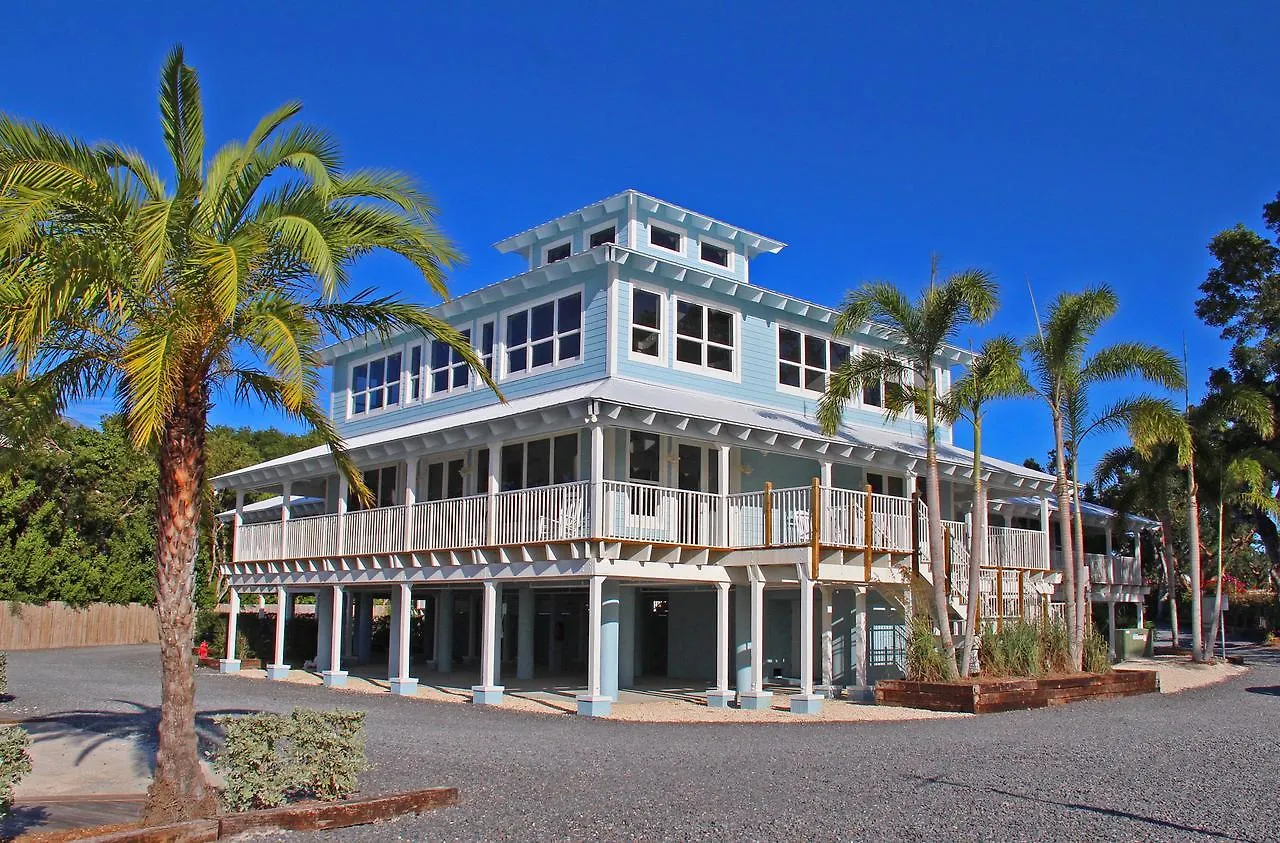 Dolphin Point