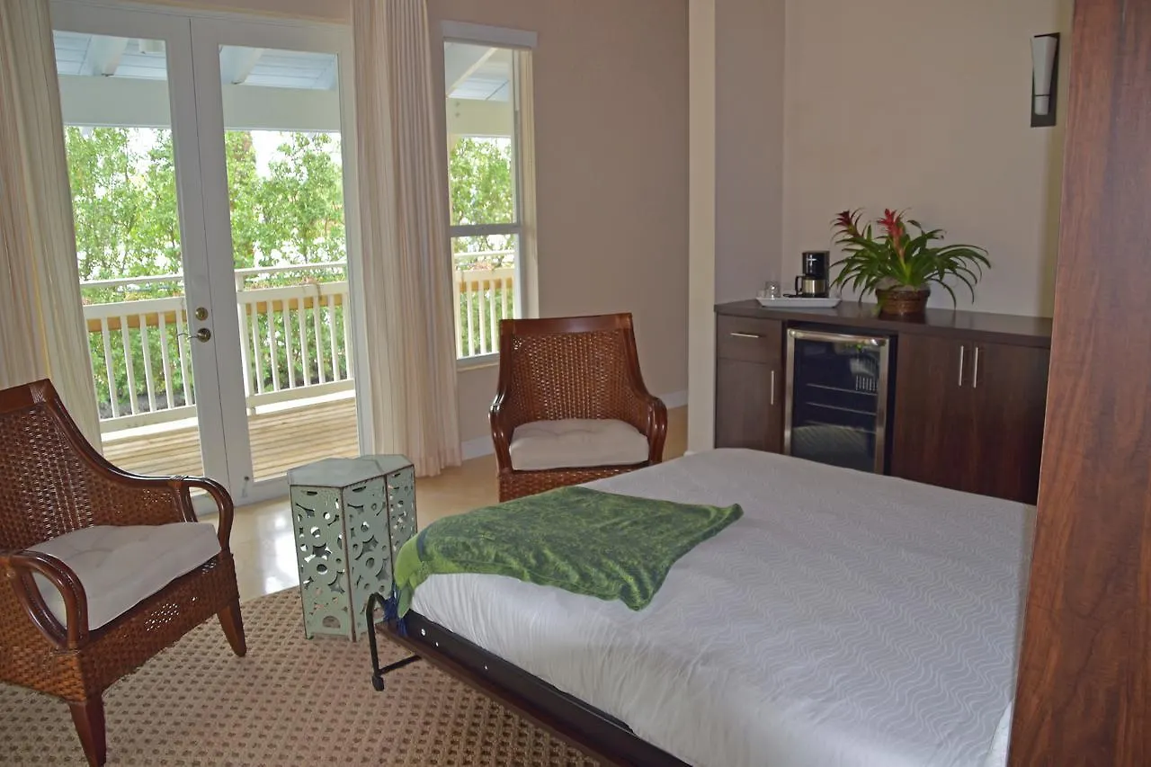 Dolphin Point 3* Key Largo