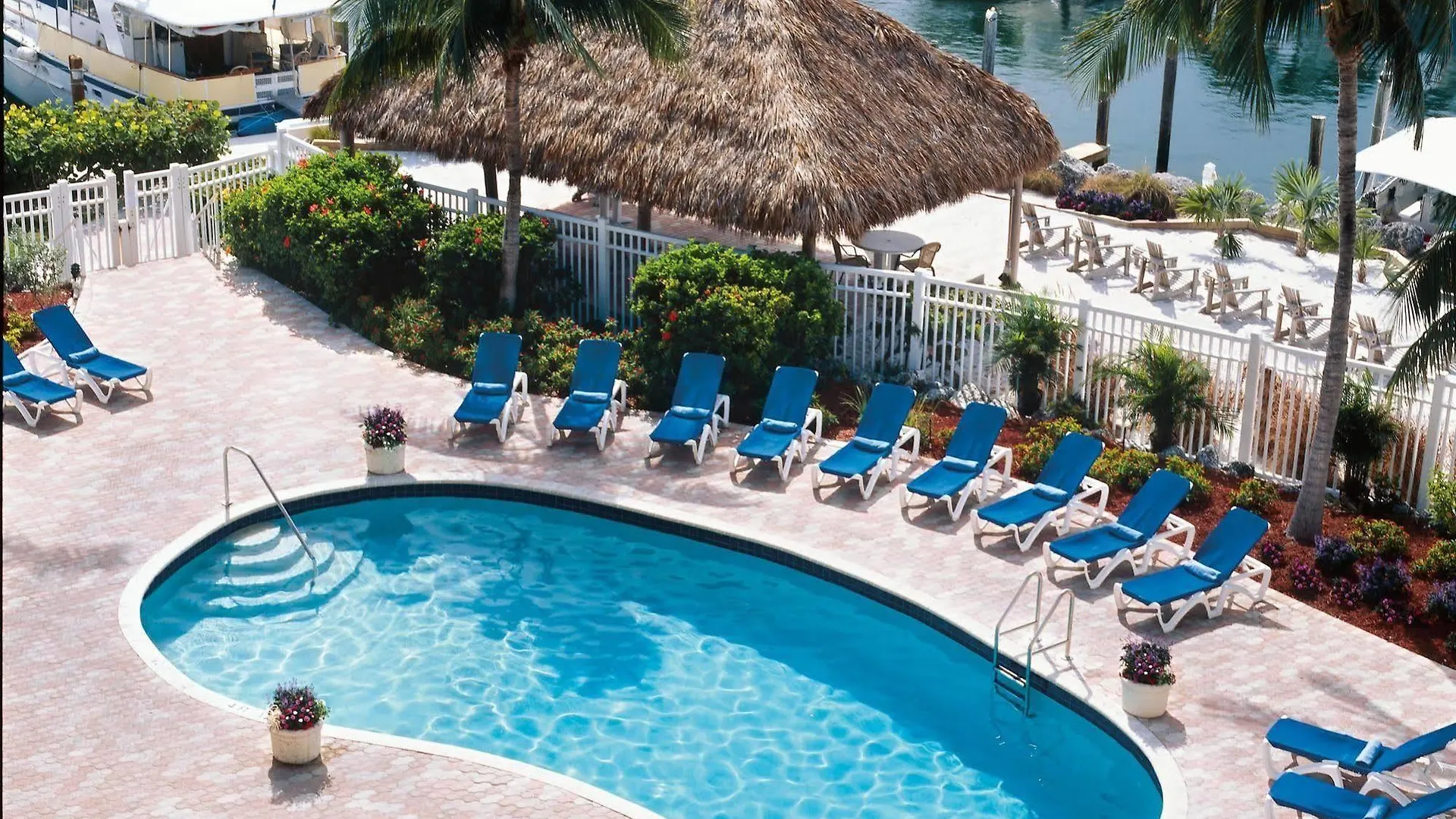 Hotel Courtyard By Marriott 3*