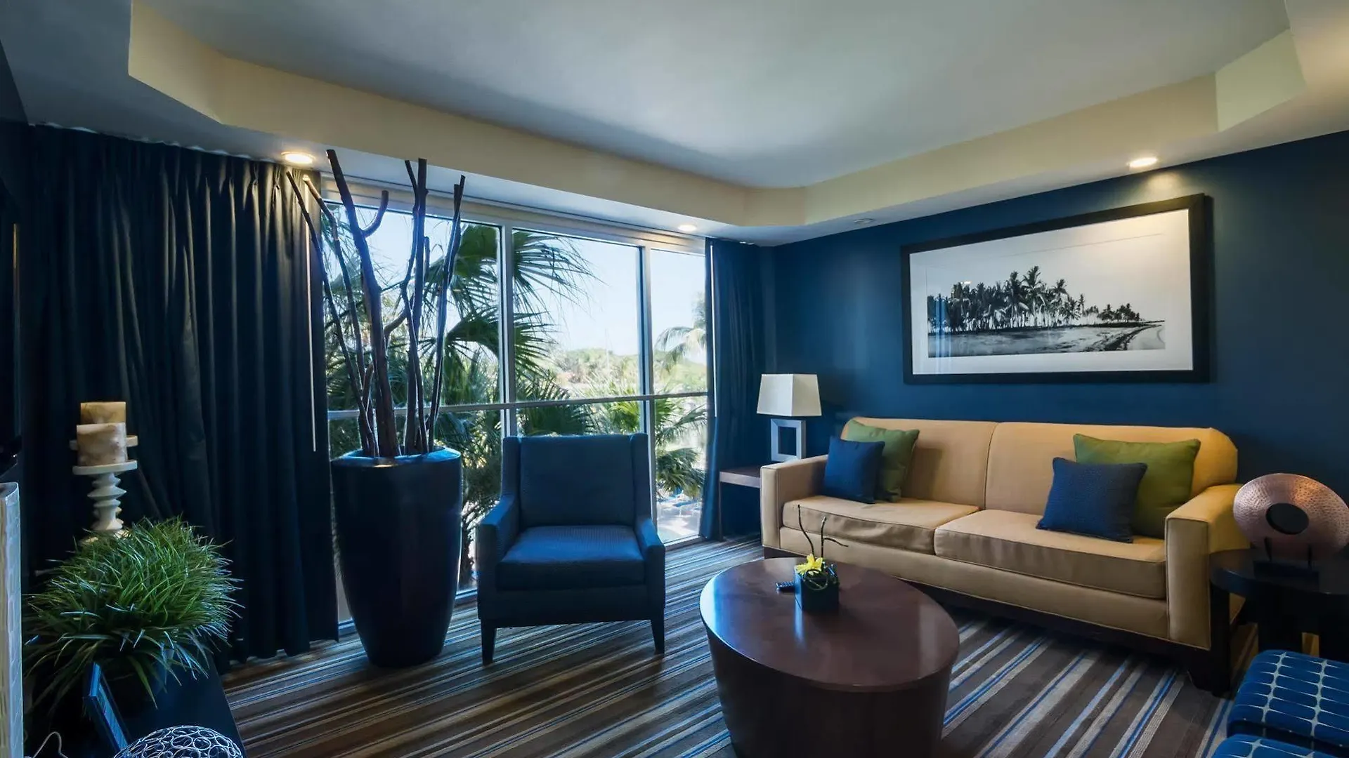 Courtyard By Marriott 3*