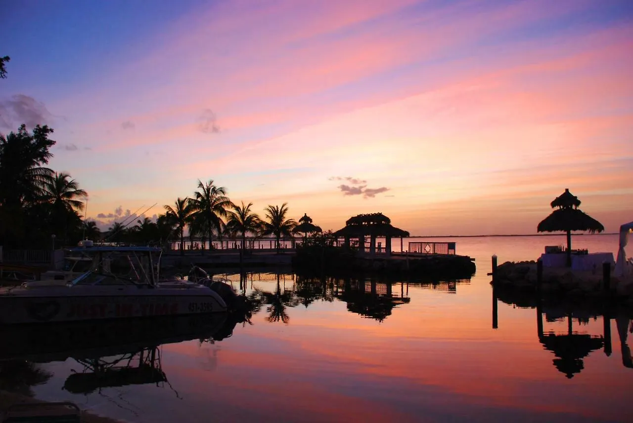 Amoray Dive Hotel