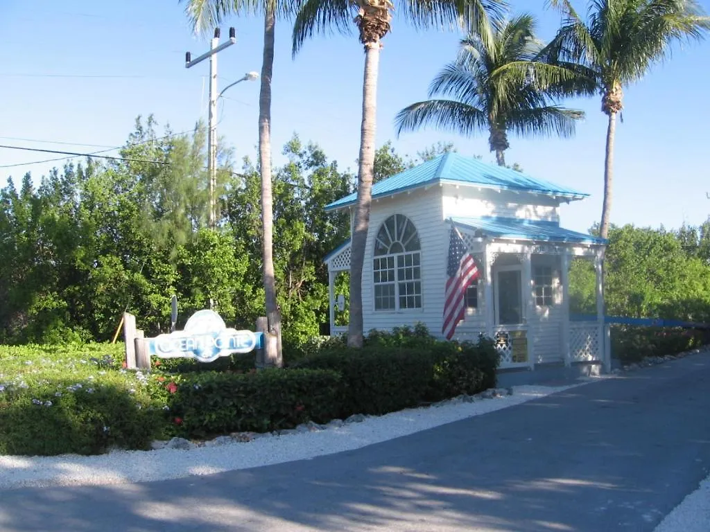 Holiday home Licensed Mgr - Modern Oceanfront - Ocean Views Condo! Bar And Beach Resort! *