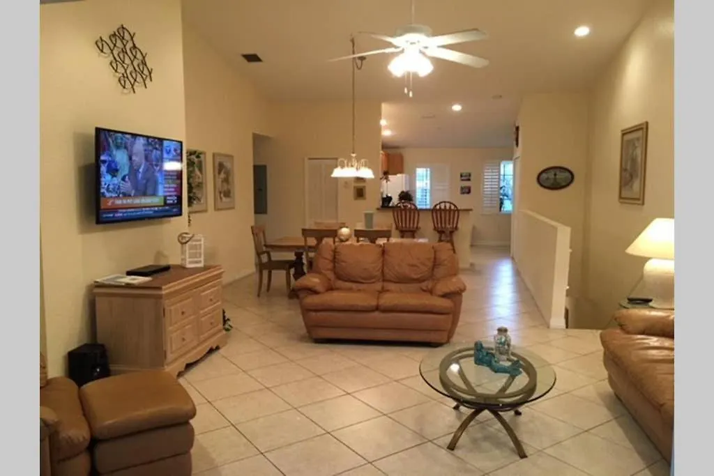 Holiday home Licensed Mgr - 4/3.5 Modern - Key Largo's Upscale Oceanfront Destination! Key Largo