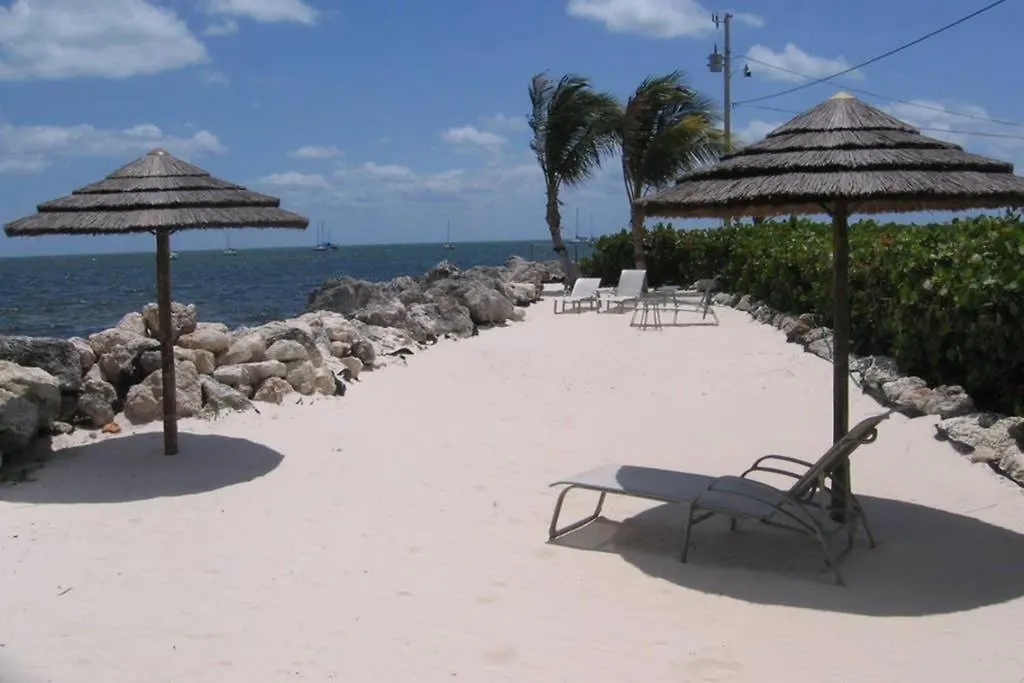 Licensed Mgr - 4/3.5 Modern - Key Largo's Upscale Oceanfront Destination! * Key Largo