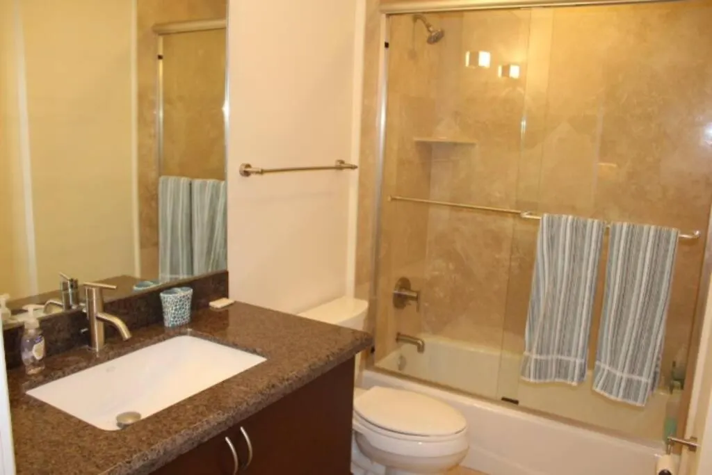 Holiday home Licensed Mgr - Luxurious Oceanfront W/stunning Views - Upscale Oceanfront Resort! *