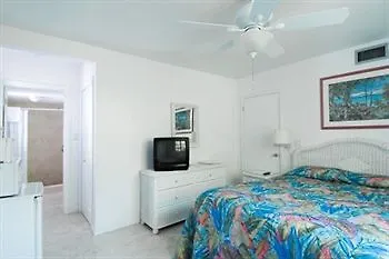 Amoray Dive Hotel 2*
