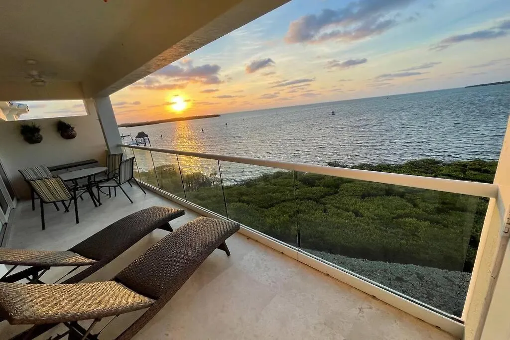 Licensed Mgr - Luxury Vip Penthouse - Offers Panoramic Ocean Views! Holiday home Key Largo