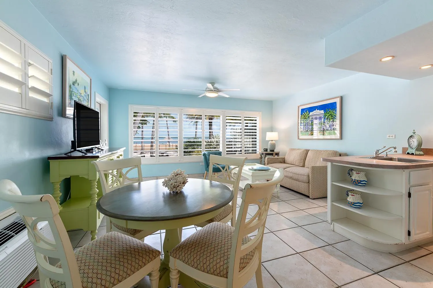 Kona Kai And Gallery (adults Only) Inn 3*
