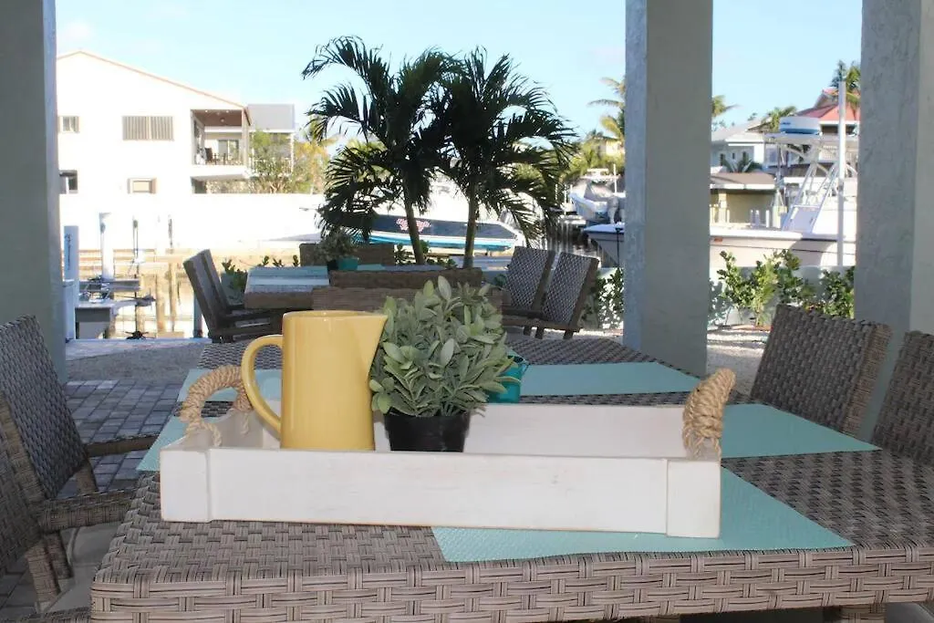 Ocean Shores 1 In With Pool & Boat Slip Апартаменты