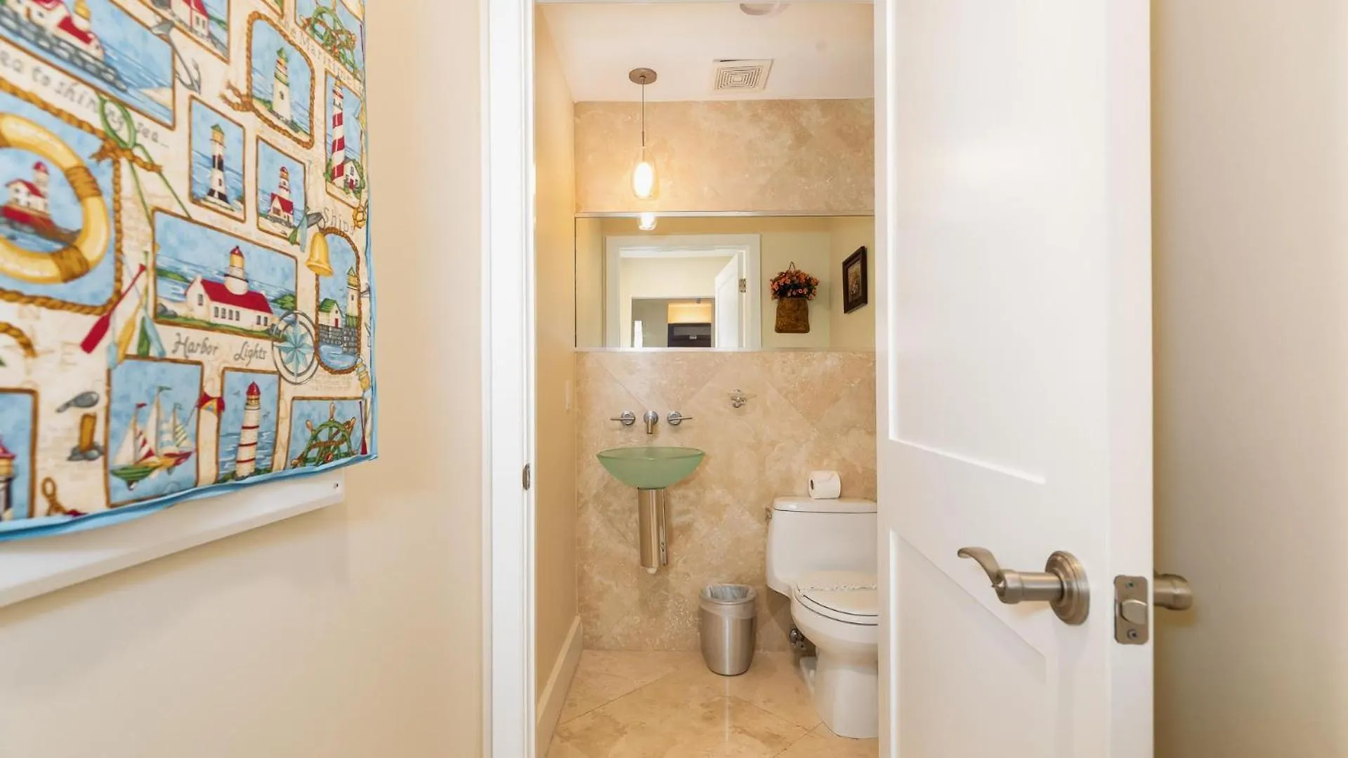 Apartment 124 Mariners Club