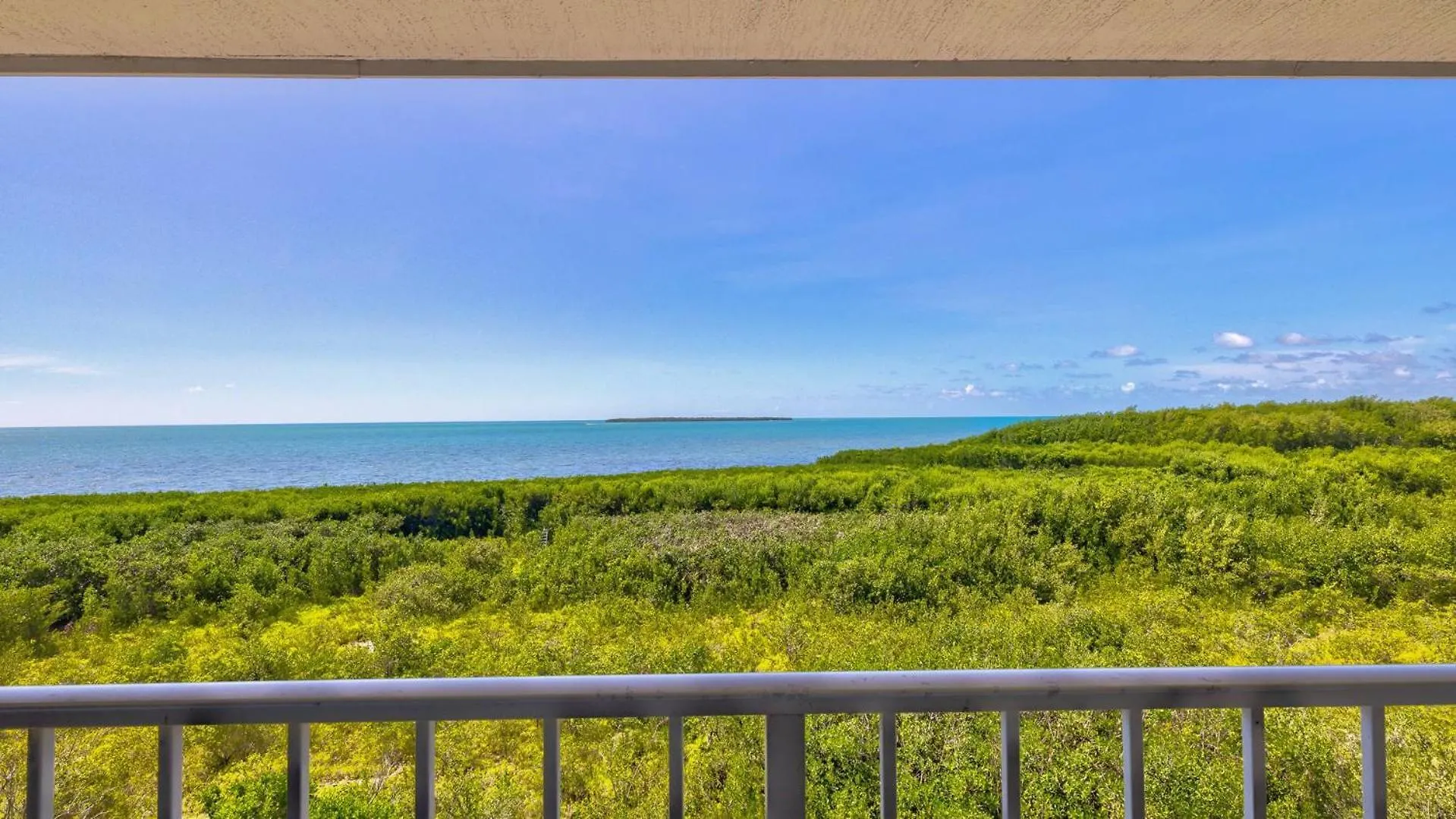 Ocean View Gem Ocean Pointe 3406 Holiday home