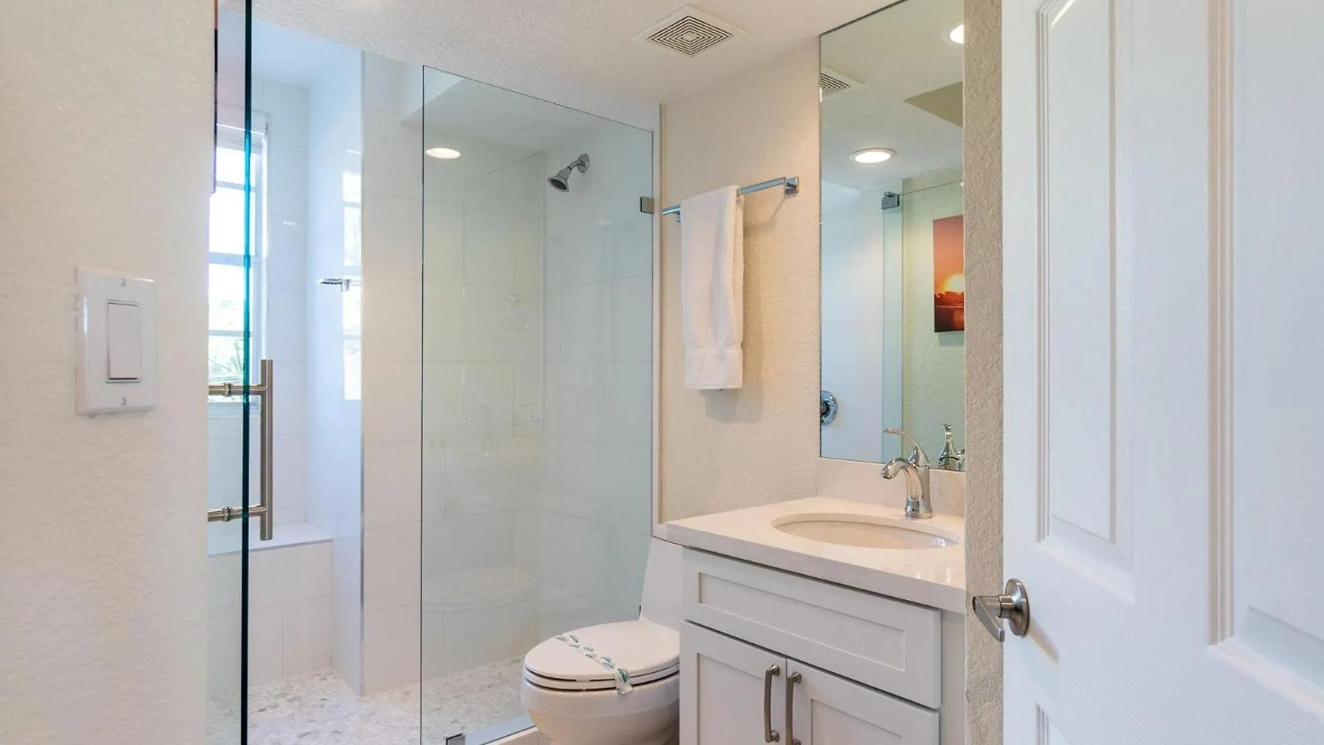 Apartment 408 Mariners Club Oceanfront Key Largo