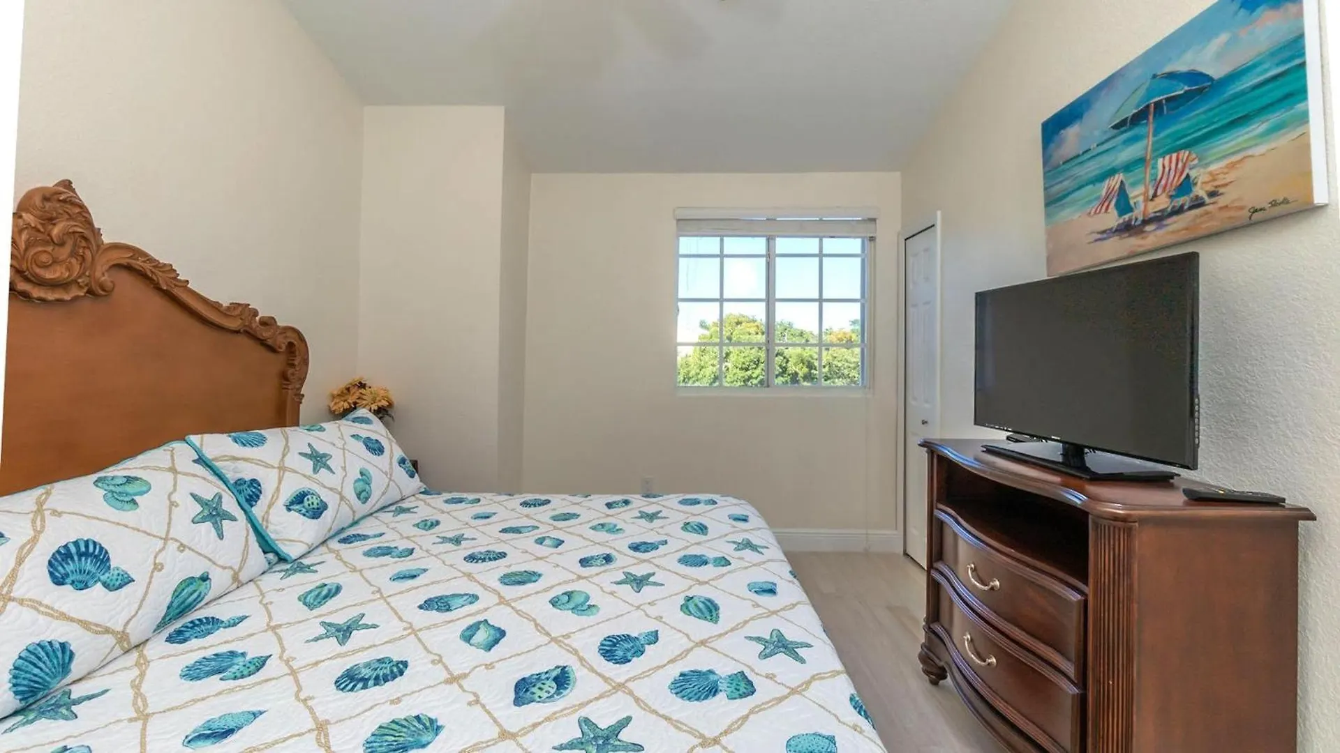 408 Mariners Club Oceanfront * Key Largo